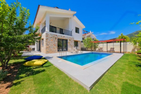 Villa Kızılbella 2, lüks havuzlu korunaklı taş villa